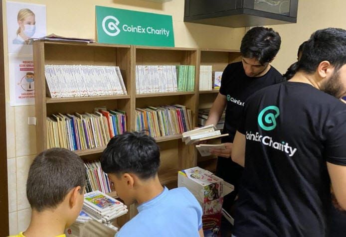 CoinEx Charity Book Donation Worldwide | ของขวัญสุดพิเศษสำหรับวันเด็กสากลพร้อมหนังสือกว่า 10,000 เล่ม