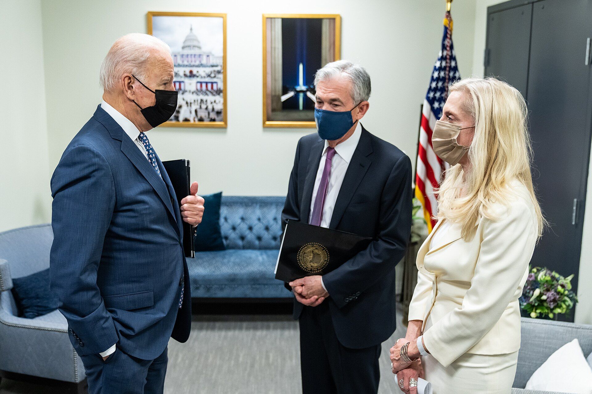 Joe Biden āļāļąāļ Jerome Powell āļ§āļąāļāļāļĢāļ°āļāļēāļĻāđāļŠāļāļāļāļ·āđāļāļāđāļāļ§āļēāļĢāļ°